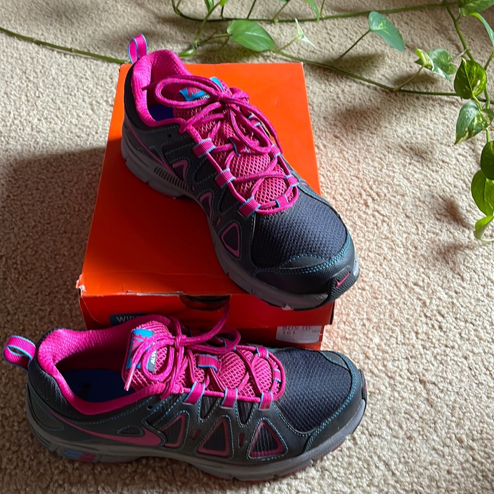 Nike WMNS Air Alvord 10